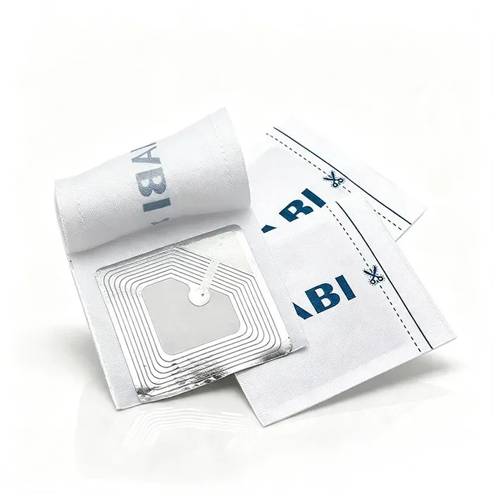EAS RF Security Clothing Woven Label 8.2MHz Anti-theft Woven Label Garment Security Label