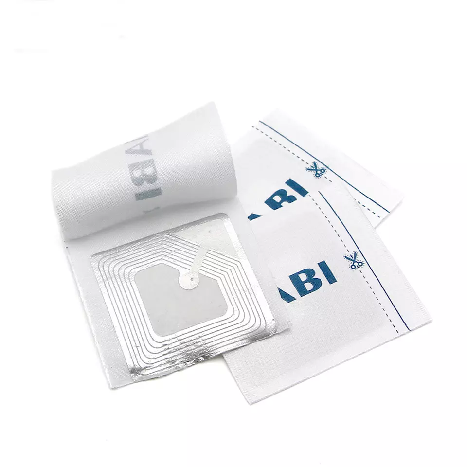 EAS RF Security Clothing Woven Label 8.2MHz Anti-theft Woven Label Garment Security Label